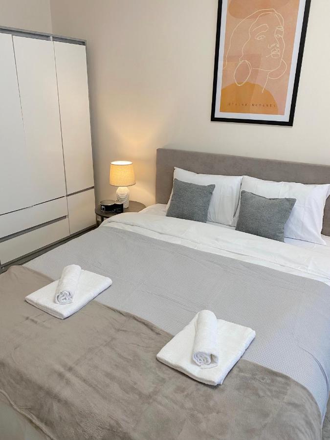 Top City Centre 1Br Apartment For 4 Guests & Fast Wifi Sofia Buitenkant foto
