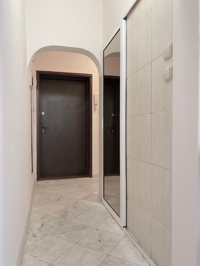 Top City Centre 1Br Apartment For 4 Guests & Fast Wifi Sofia Buitenkant foto